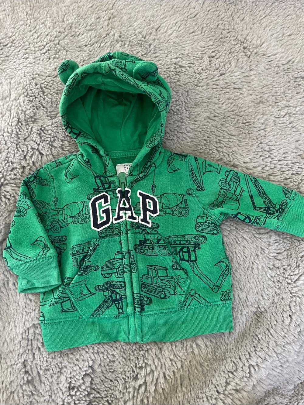 Baby GAP Green Hoodie with Construction Vehicles Teddy Bear Ears Sz 0/3M
